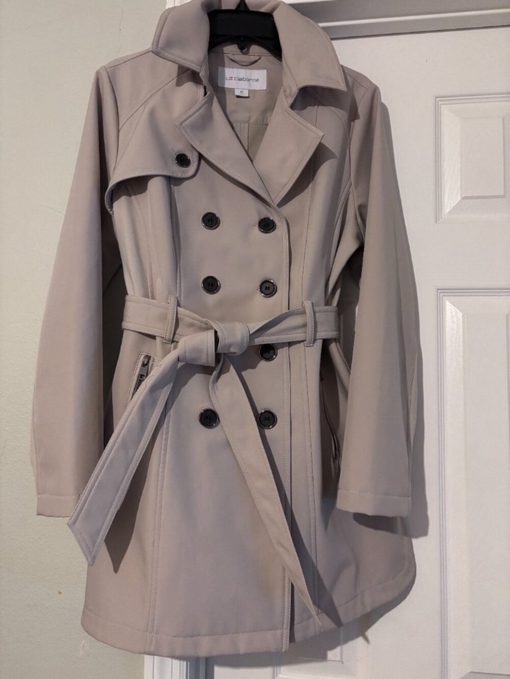 Liz Claiborne Beige Double Breasted Belted Trench Coat Jacket - Size Medium - Picture 2 of 2